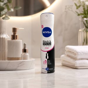 اسپری ضد تعريق 72 ساعته زنانه BLACK & WHITE مدل clear نيوآ 150 ميل