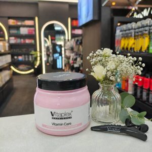 ماسک موی تقویت‌کننده و ترمیم‌کننده ویتاپلکس مدل Vitamin Care حجم 500 میلی‌لیتر بدون سولفات مناسب موهای خشک و معمولی با ویتامین B5 و B7